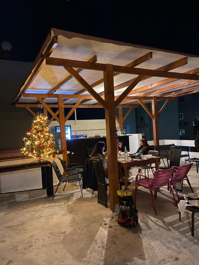 Past Or Tail Hostel Larnaca Luaran gambar