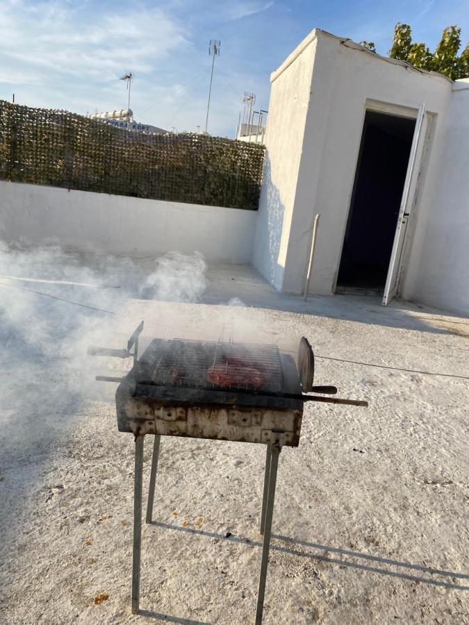 Past Or Tail Hostel Larnaca Luaran gambar
