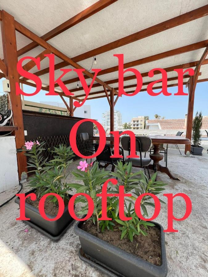 Past Or Tail Hostel Larnaca Luaran gambar